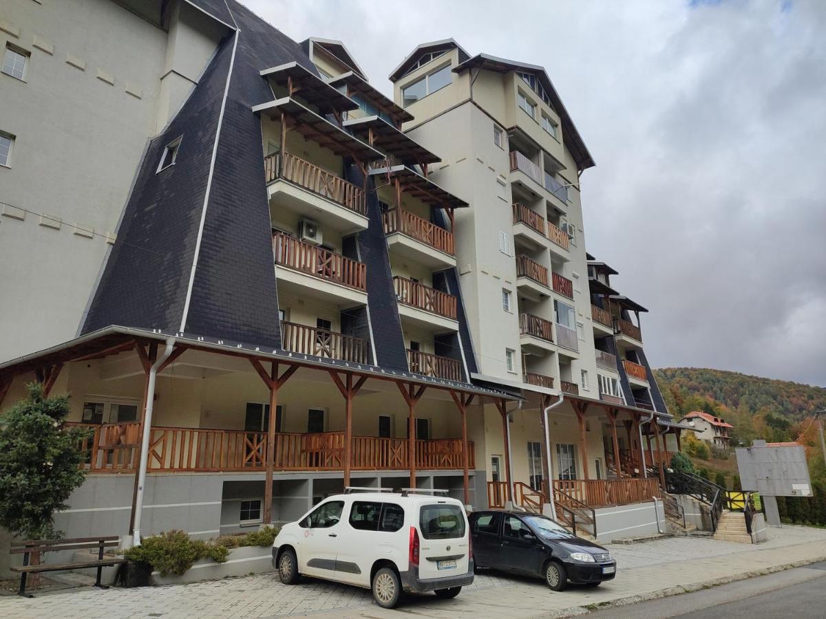 Suncani Apartman 36, Brzeće エクステリア 写真